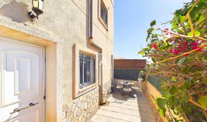 Sale - Villa - Pinar de Campoverde