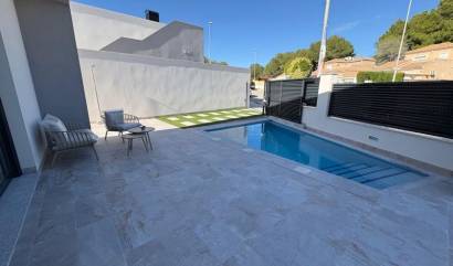 Sale - Villa - Pinar de Campoverde