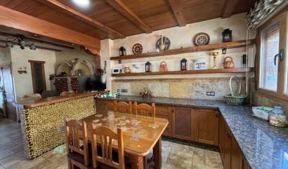 Sale - Villa - Redován