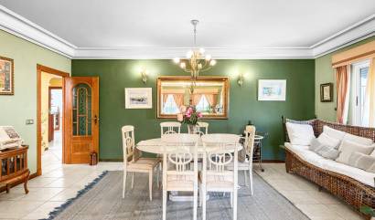 Sale - Villa - Torrevieja - La Mata