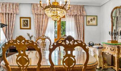 Sale - Villa - Torrevieja - Los Balcones