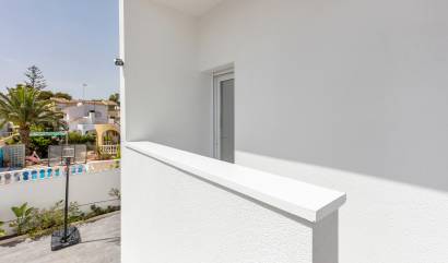 Sale - Villa - Torrevieja - Los Balcones