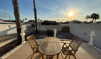 Sale - Villa - Torrevieja - San luis