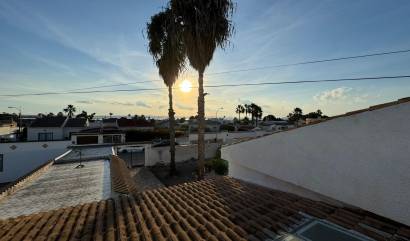 Sale - Villa - Torrevieja - San luis