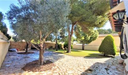 Sale - Villa - Torrevieja