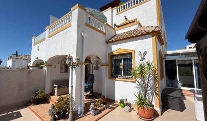Sale - Villa - Vistabella