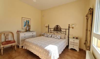Sale - Villa - Yecla