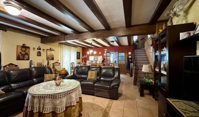 Sale - Villa - Yecla