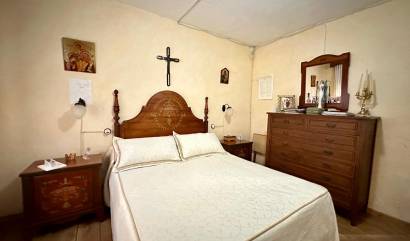 Sale - Villa - Yecla