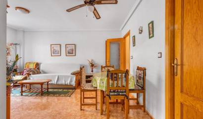 Venta - Apartment - Torrevieja - Estacion de autobuses