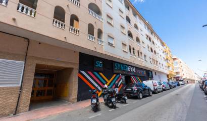 Venta - Apartment - Torrevieja - Estacion de autobuses