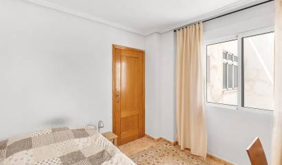 Venta - Apartment - Torrevieja - Estacion de autobuses