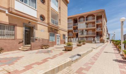 Venta - Apartment - Torrevieja - La Mata pueblo