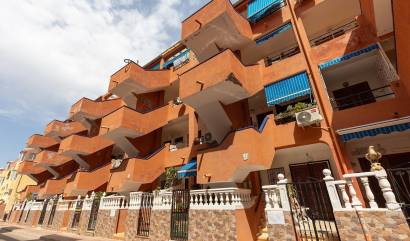 Venta - Apartment - Torrevieja - La Mata pueblo