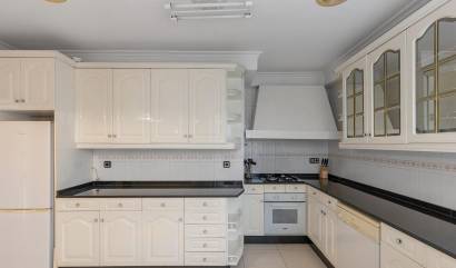 Venta - Apartment - Torrevieja - Paseo maritimo