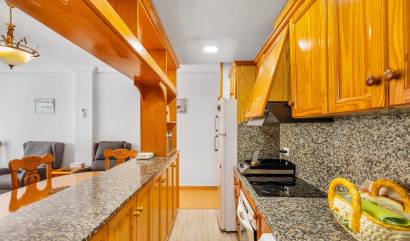 Venta - Apartment - Torrevieja - Paseo maritimo