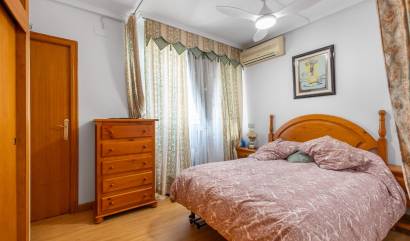 Venta - Apartment - Torrevieja - Playa del cura