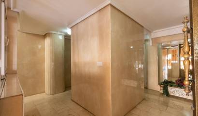 Venta - Apartment - Torrevieja - Playa del cura