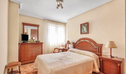 Venta - Apartment - Torrevieja - Playa del cura