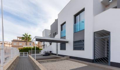 Venta - Bungalow - Torrevieja - Los Balcones - Los Altos del Edén