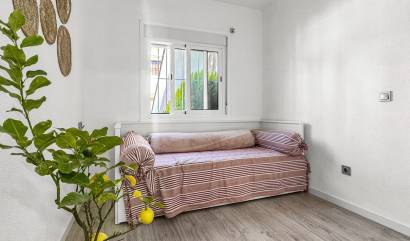 Venta - Bungalow - Torrevieja - Los Balcones