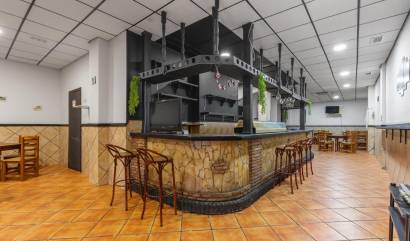 Venta - Comercial - Torrevieja - Estacion de autobuses