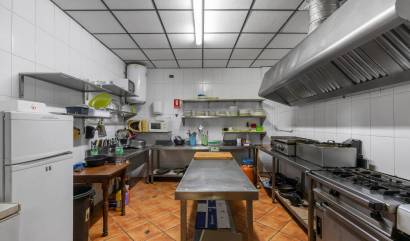 Venta - Comercial - Torrevieja - Estacion de autobuses