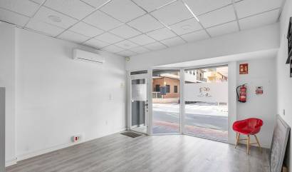 Venta - Comercial - Torrevieja - La Mata pueblo