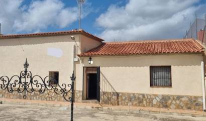 Venta - Country House - Hondón de las Nieves