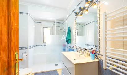 Venta - Semi Detached - Pinar de Campoverde