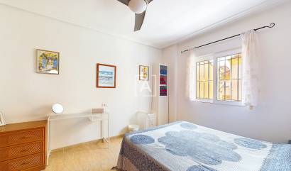 Venta - Semi Detached - Pinar de Campoverde