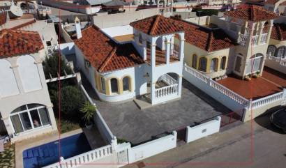 Venta - Villa - Algorfa