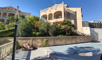 Venta - Villa - Canadas de San Pedro