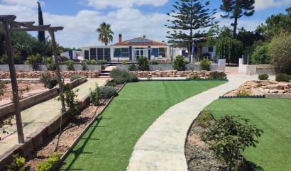 Venta - Villa - Gea y Truyols