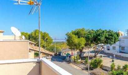 Venta - Villa - Orihuela Costa - Villamartín