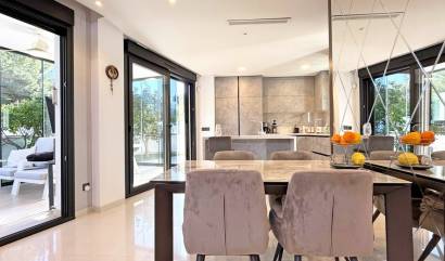 Venta - Villa - Orihuela Costa - Villamartín