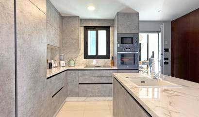 Venta - Villa - Orihuela Costa - Villamartín