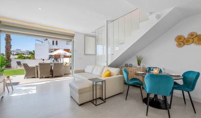 Venta - Villa - Orihuela Costa - Villamartín