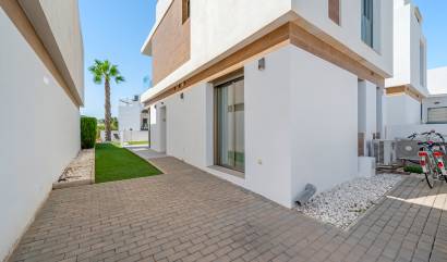 Venta - Villa - Orihuela Costa - Villamartín