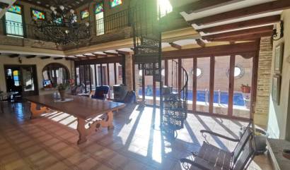 Venta - Villa - Orihuela