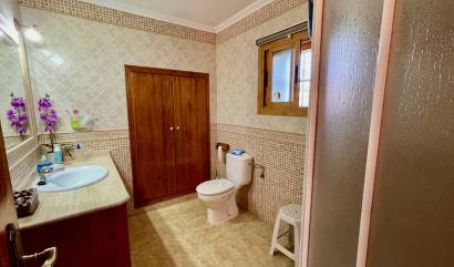 Venta - Villa - Orihuela