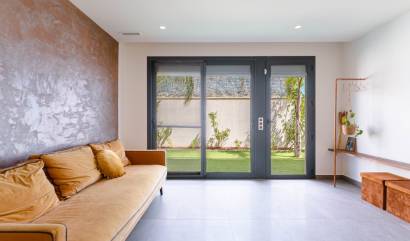 Venta - Villa - San Miguel de Salinas