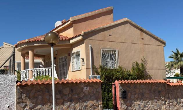 Villa - Bestaande woningen - Ciudad Quesada - Rojales