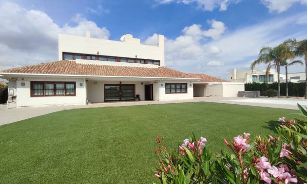 Villa - Bestaande woningen - Peraleja Golf Resort - Peraleja Golf Resort