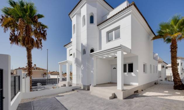 Villa - New Build - San Fulgencio - El Oasis