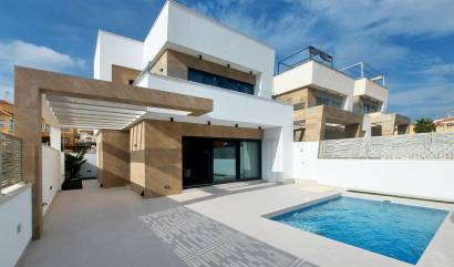 Villa - Nueva construcción  - San Miguel de Salinas - GI-14767