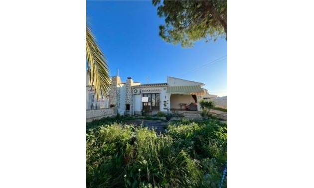 Villa - Revente - Torrevieja - Aguas Nuevas