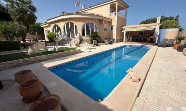 Villa - Sale - Ciudad Quesada - Doña Pepa