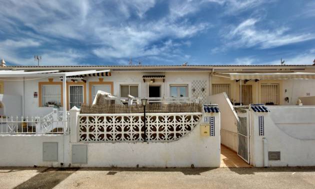 Villa - Sale - Ciudad Quesada - Pueblo Bravo