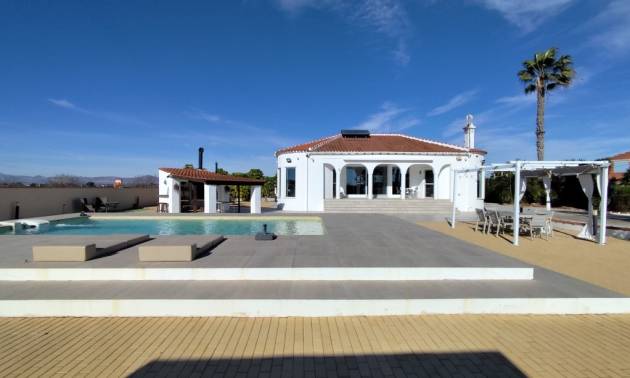Villa - Sale - El Mudamiento - El Mudamiento
